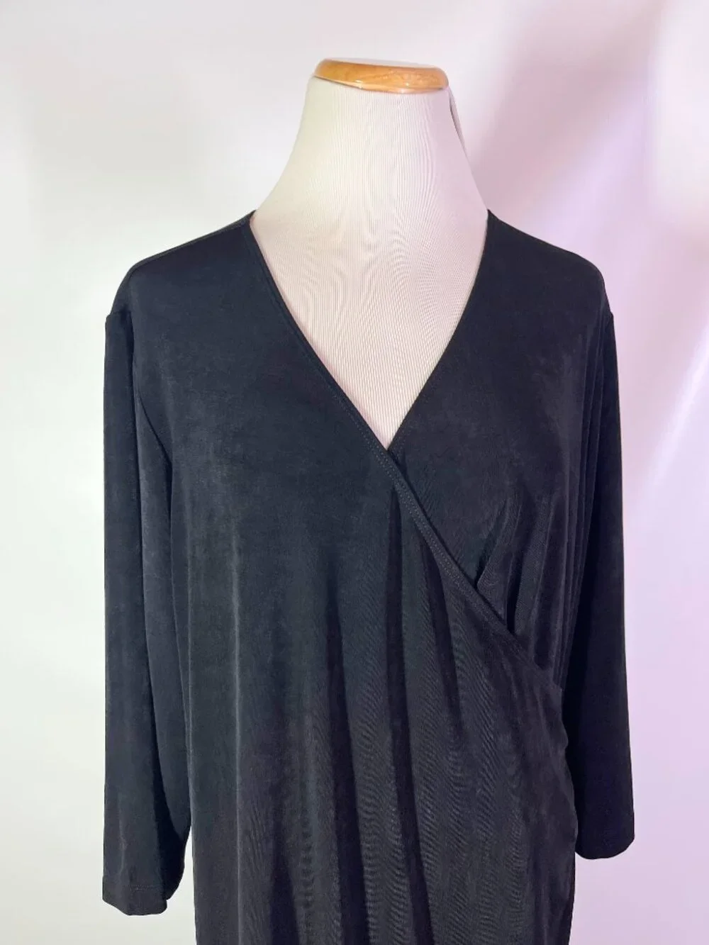 Chico's Travelers Size 3 (XL) Black Slinky Knit Pullover Dress Faux Wrap Stretch